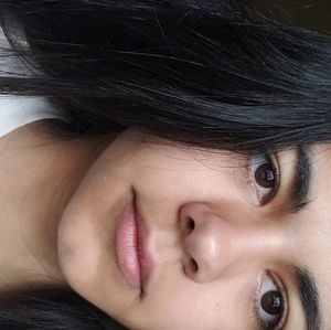 Meet your Posher, Melanie